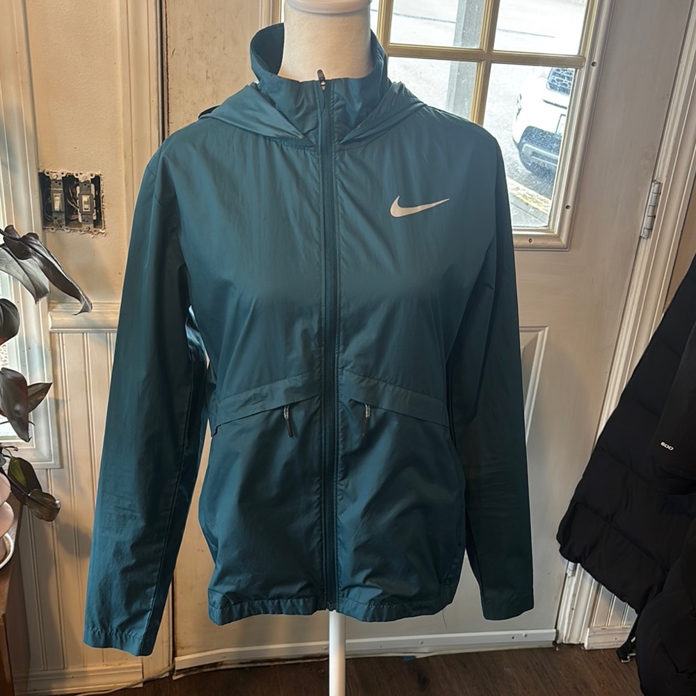 Nike Women's Teal Jacket